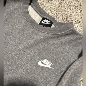 Nike Heather Gray Crewneck Sweatshirt